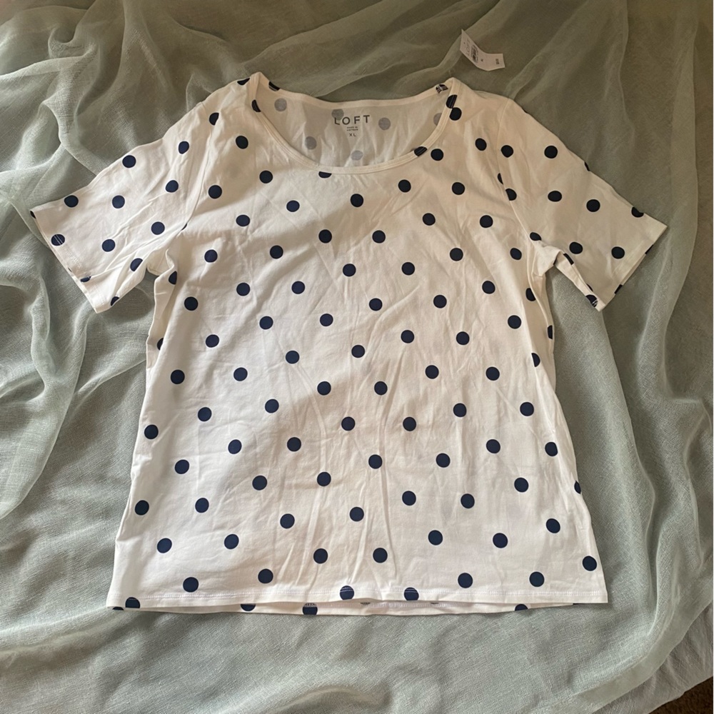 NWT LOFT White Tee with Black Polka Dots, Size XL
